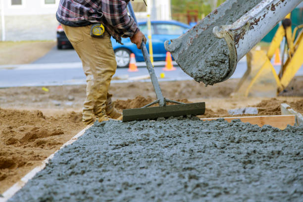 Best Concrete Sidewalk Installation in Brockton, MA